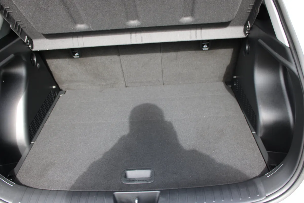 Hyundai KONA MPV, Petrol, 2025, Grey