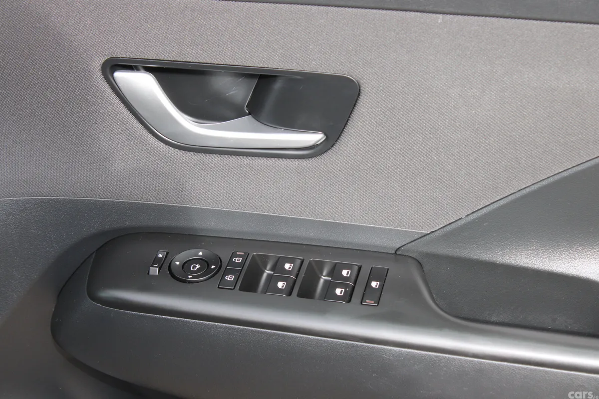 Hyundai KONA MPV, Petrol, 2025, Grey