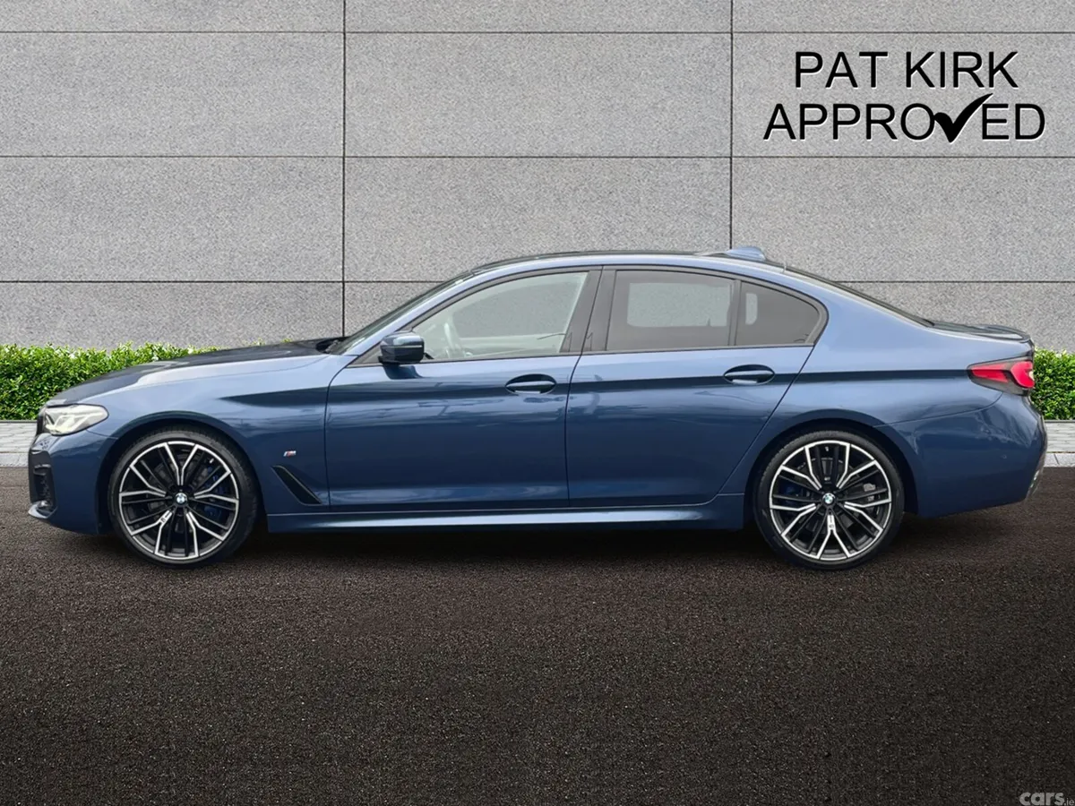BMW 5-Series Saloon, Diesel, 2022, Blue