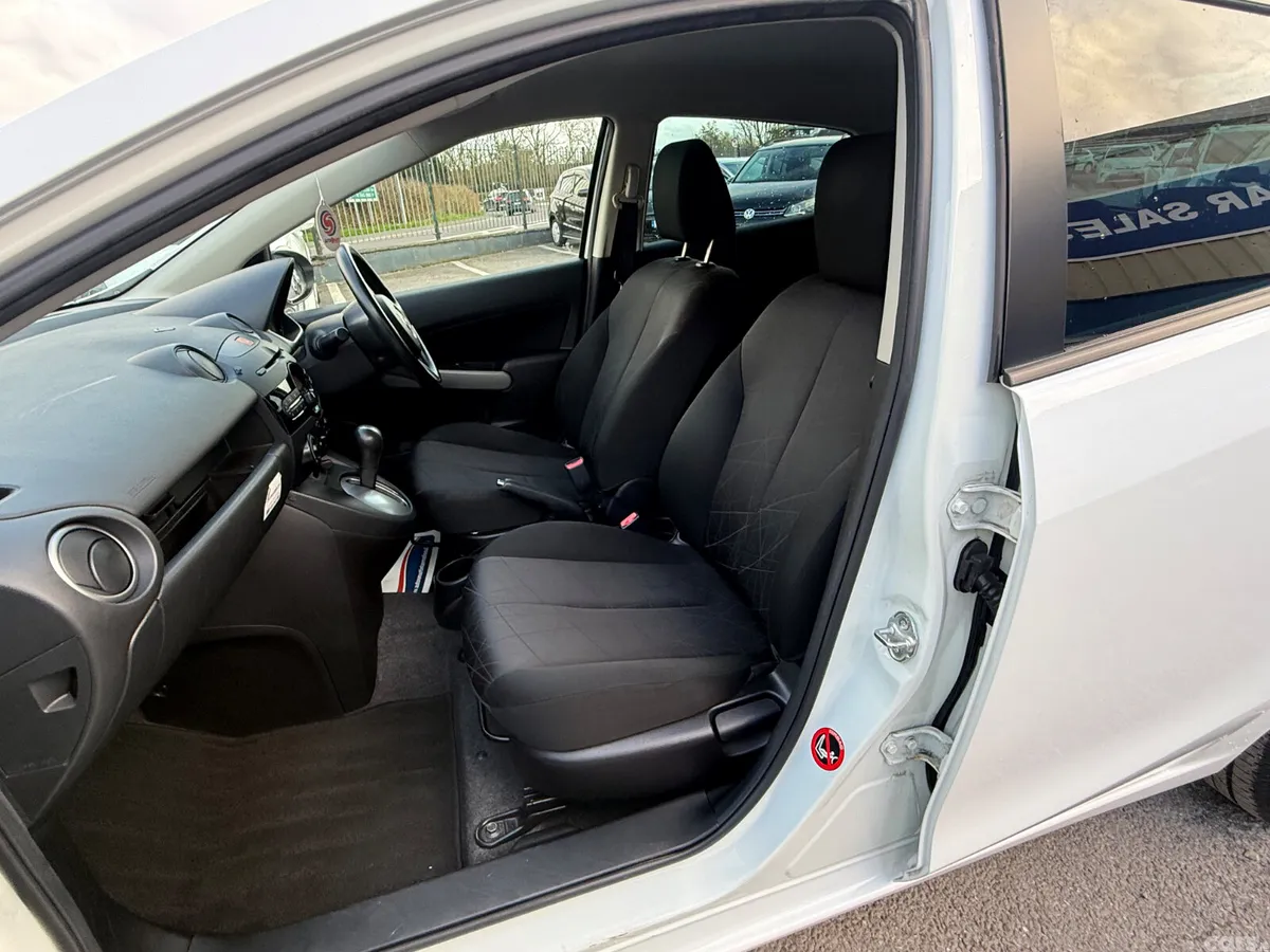 Mazda Demio Hatchback, Petrol, 2014, White