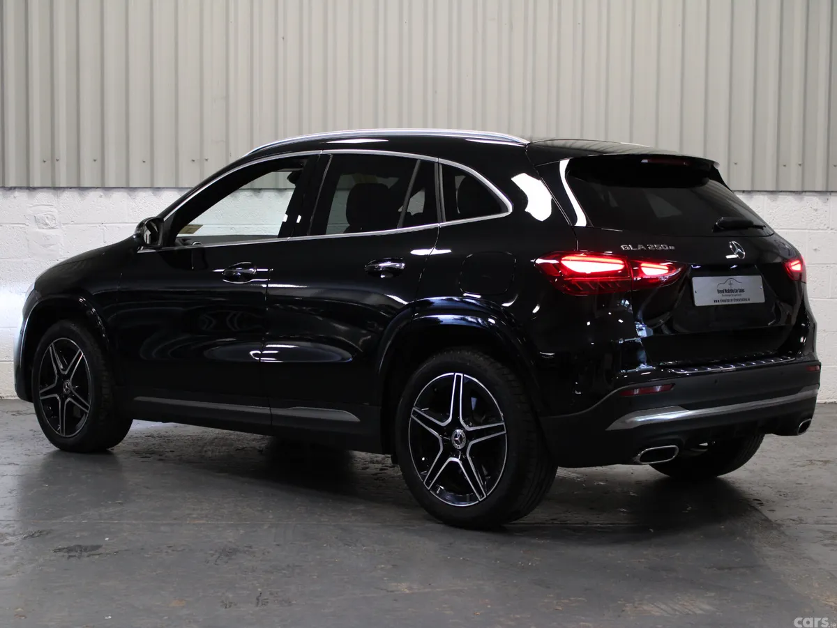 Mercedes-Benz GLA SUV, Petrol Hybrid, 2024, Black