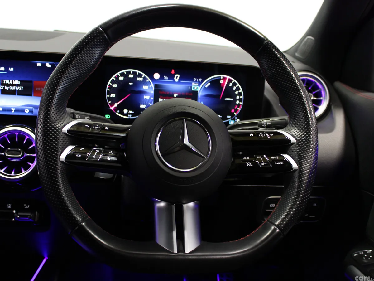 Mercedes-Benz GLA SUV, Petrol Hybrid, 2024, Black