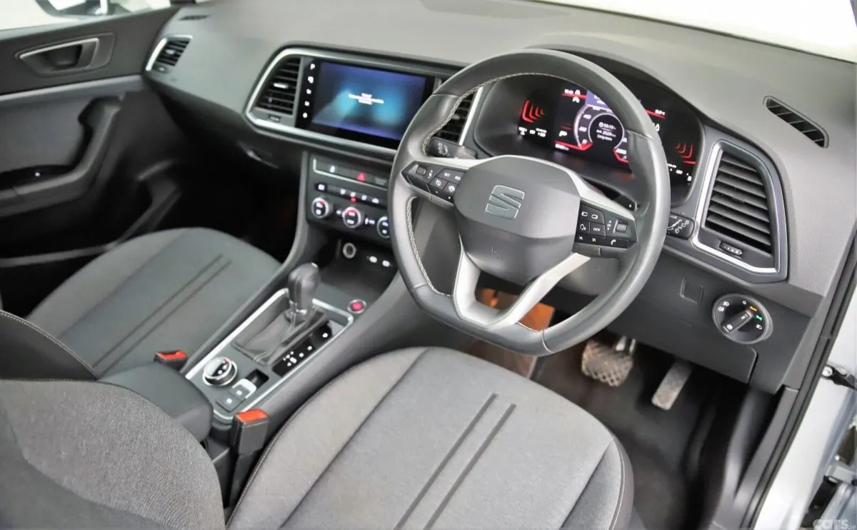 SEAT Ateca SUV, Diesel, 2023, Silver