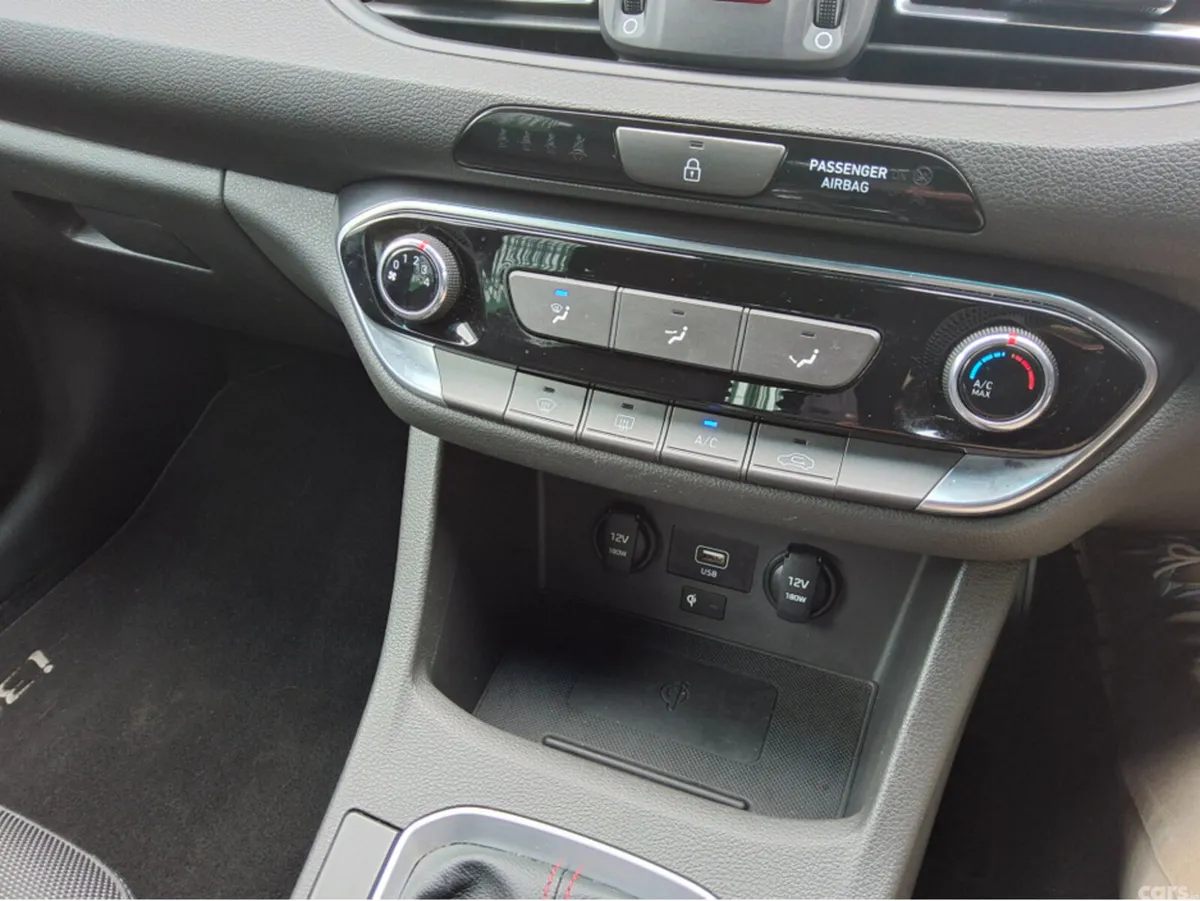 Hyundai i30 Hatchback, Petrol, 2022, Grey