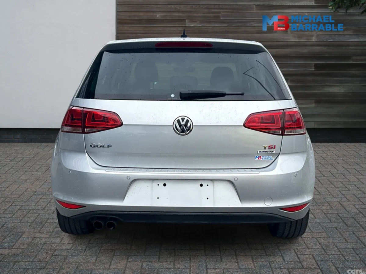 Volkswagen Golf Hatchback, Petrol, 2016, Silver