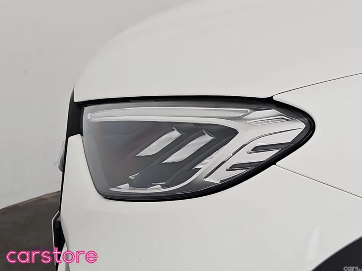 Mercedes-Benz GLC SUV, Diesel Hybrid, 2023, White