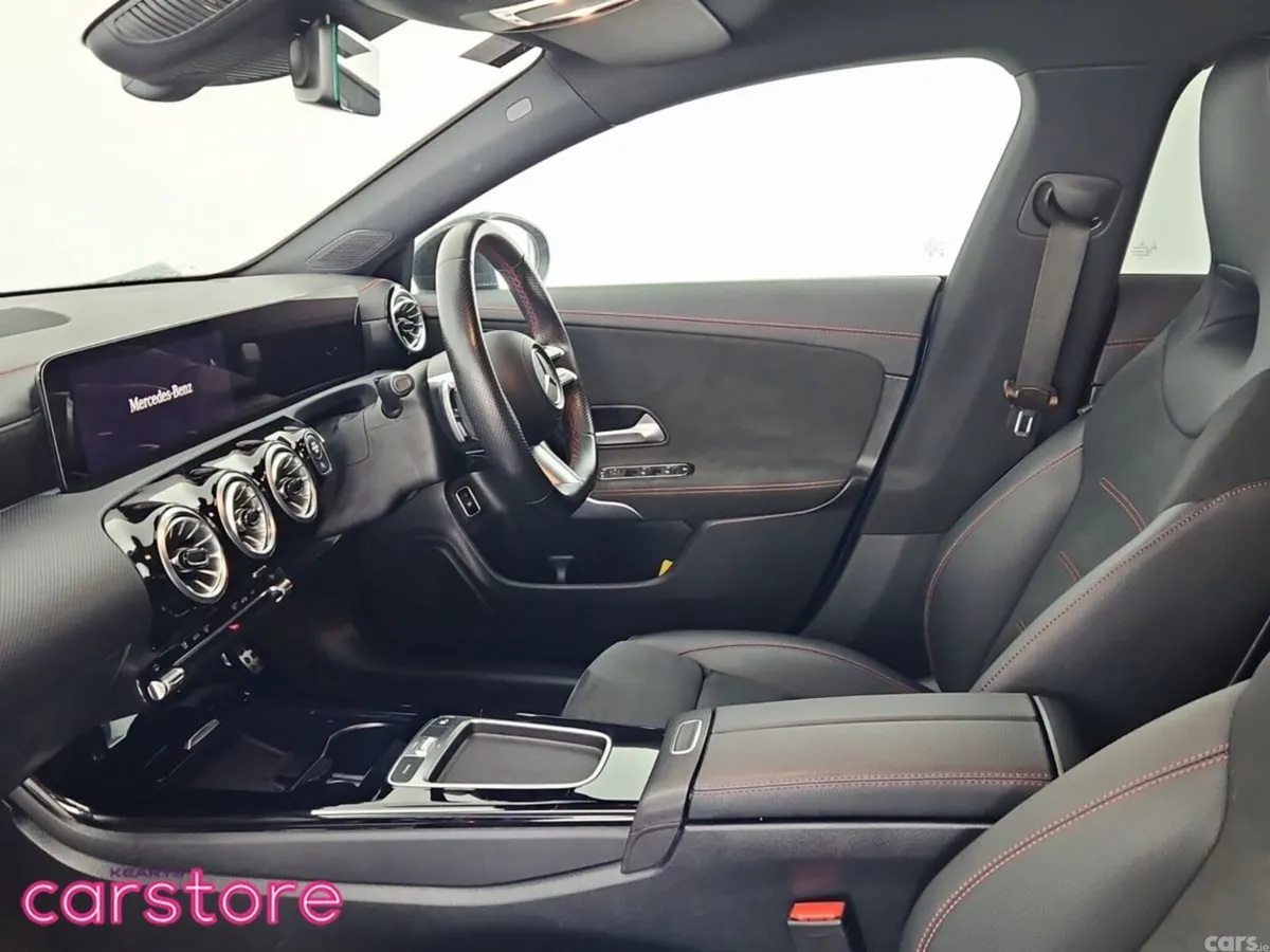 Mercedes-Benz CLA Saloon, Petrol Hybrid, 2024, Blue