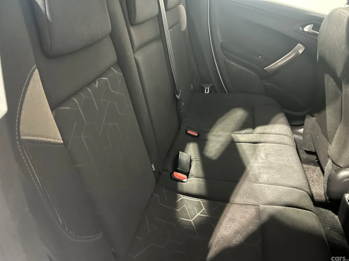 Peugeot 2008 SUV, Petrol, 2015, White