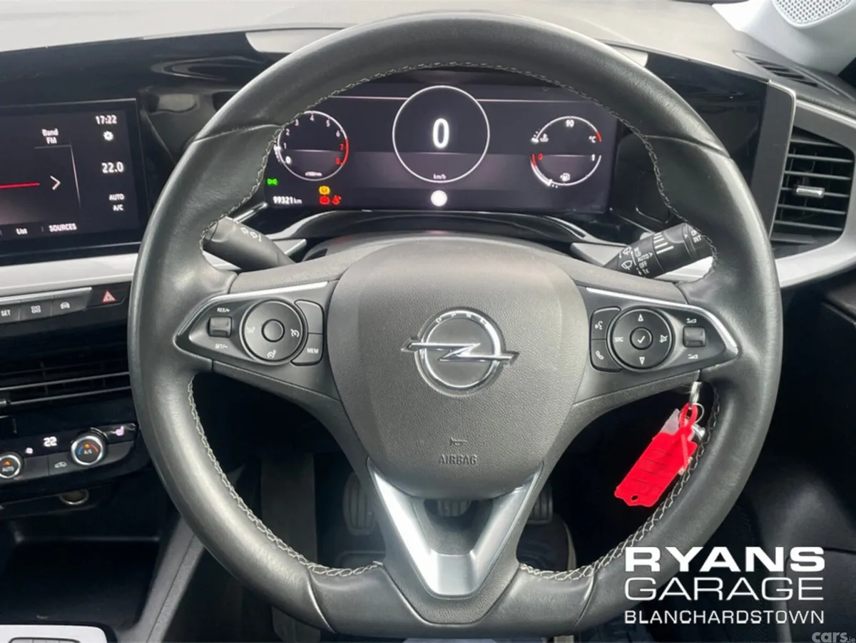 Opel Mokka MPV, Petrol, 2023, Red
