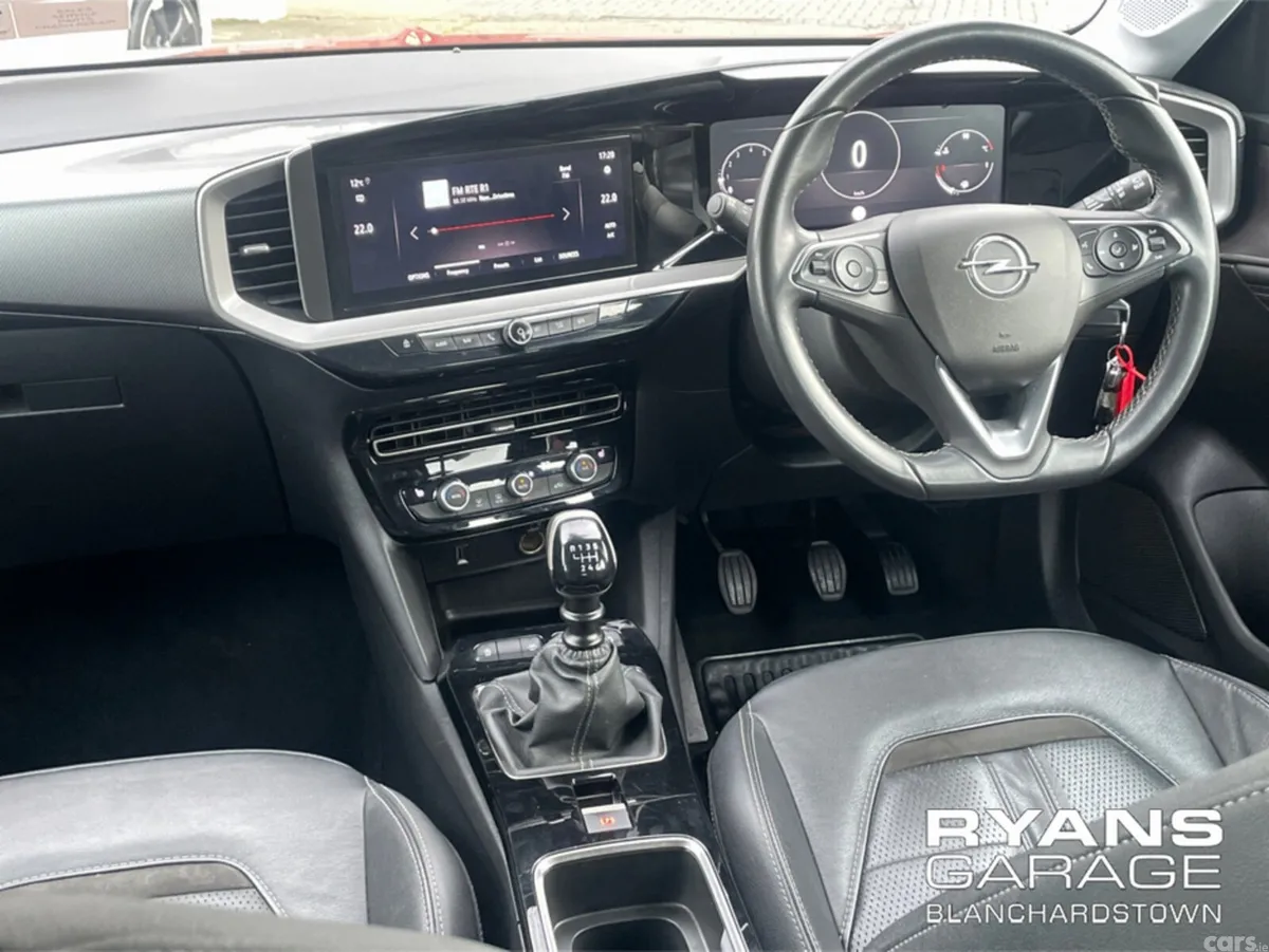 Opel Mokka MPV, Petrol, 2023, Red