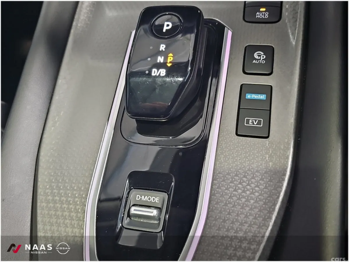 Nissan Qashqai MPV, Petrol Hybrid, 2025, Grey