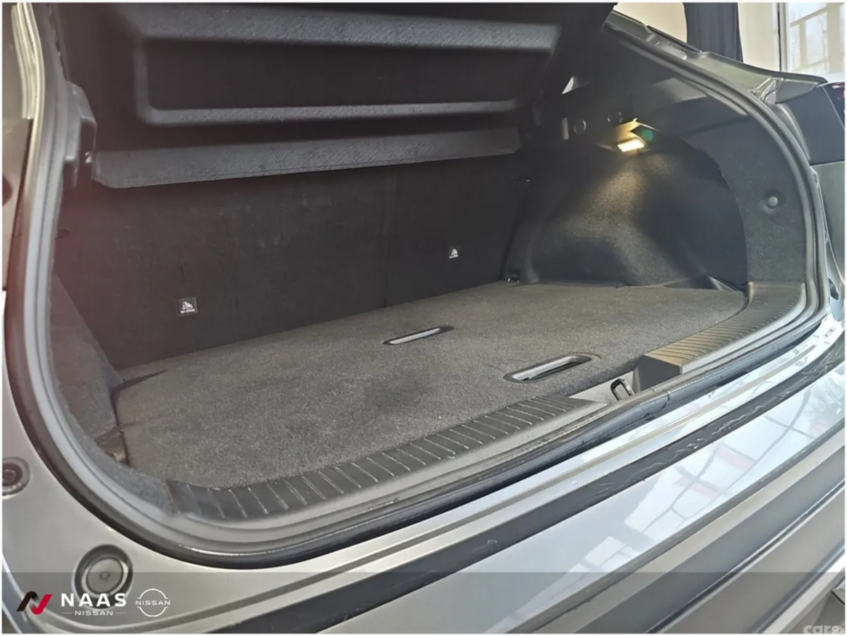 Nissan Qashqai MPV, Petrol Hybrid, 2025, Grey