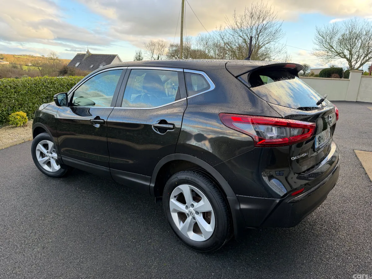 Nissan Qashqai Hatchback, Diesel, 2019, Black