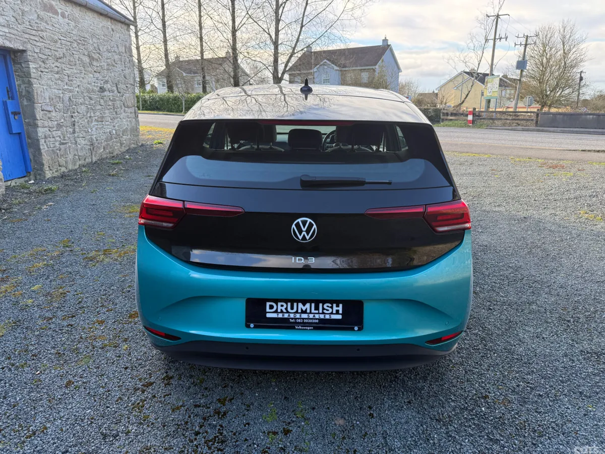 Volkswagen ID.3 Hatchback, Electric, 2022, Green