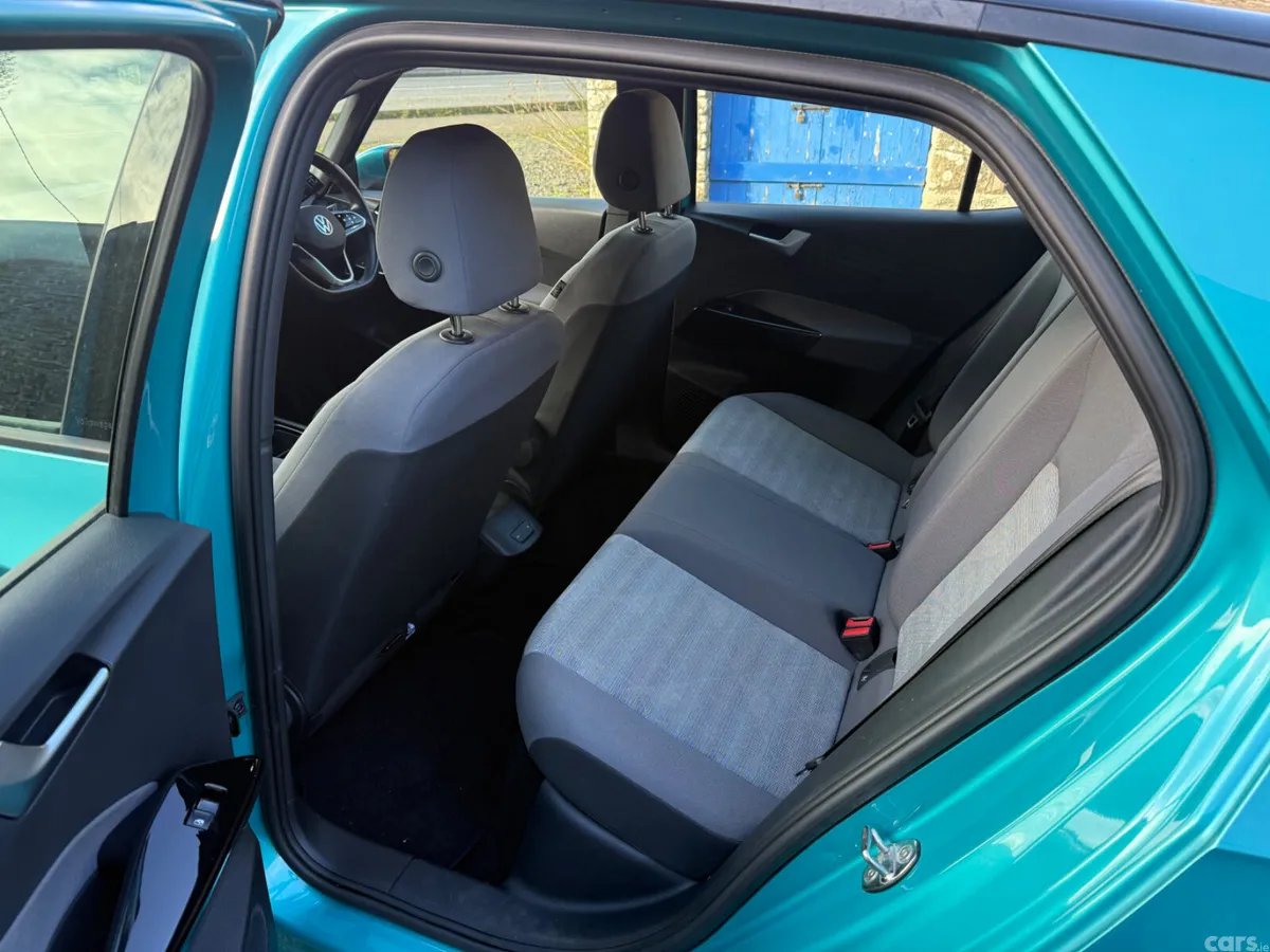 Volkswagen ID.3 Hatchback, Electric, 2022, Green