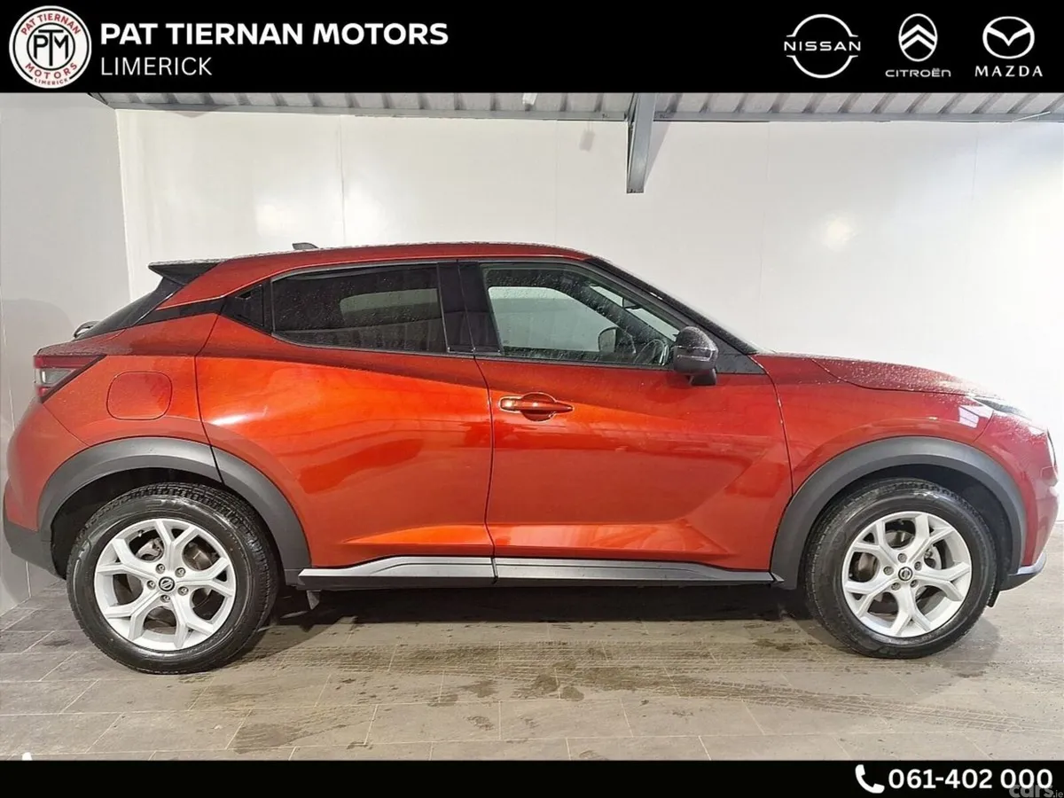 Nissan Juke SUV, Petrol, 2022, Red