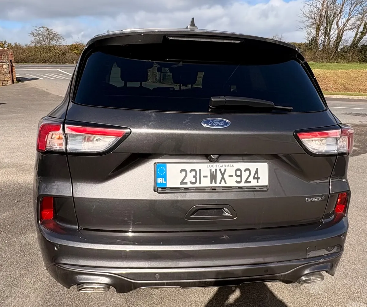 Ford Kuga SUV, Petrol Plug-in Hybrid, 2023, Grey