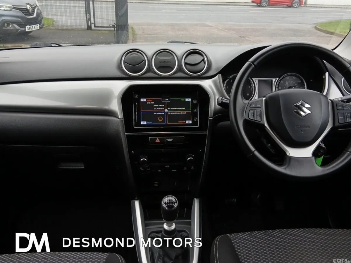 Suzuki Vitara SUV, Diesel, 2016, Grey