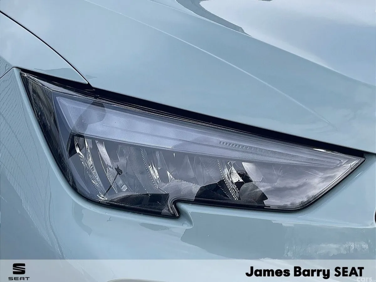 SEAT Arona SUV, Petrol, 2027, 