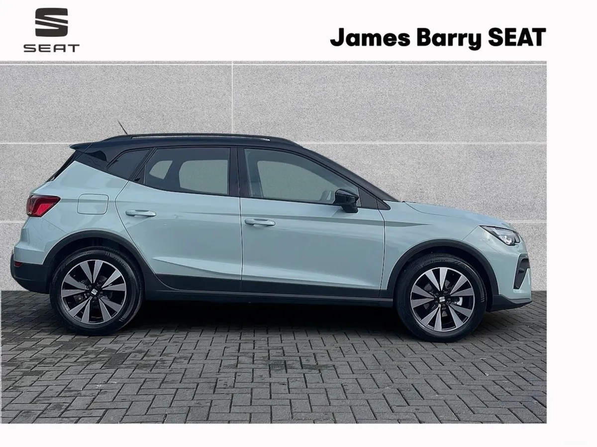 SEAT Arona SUV, Petrol, 2027, 