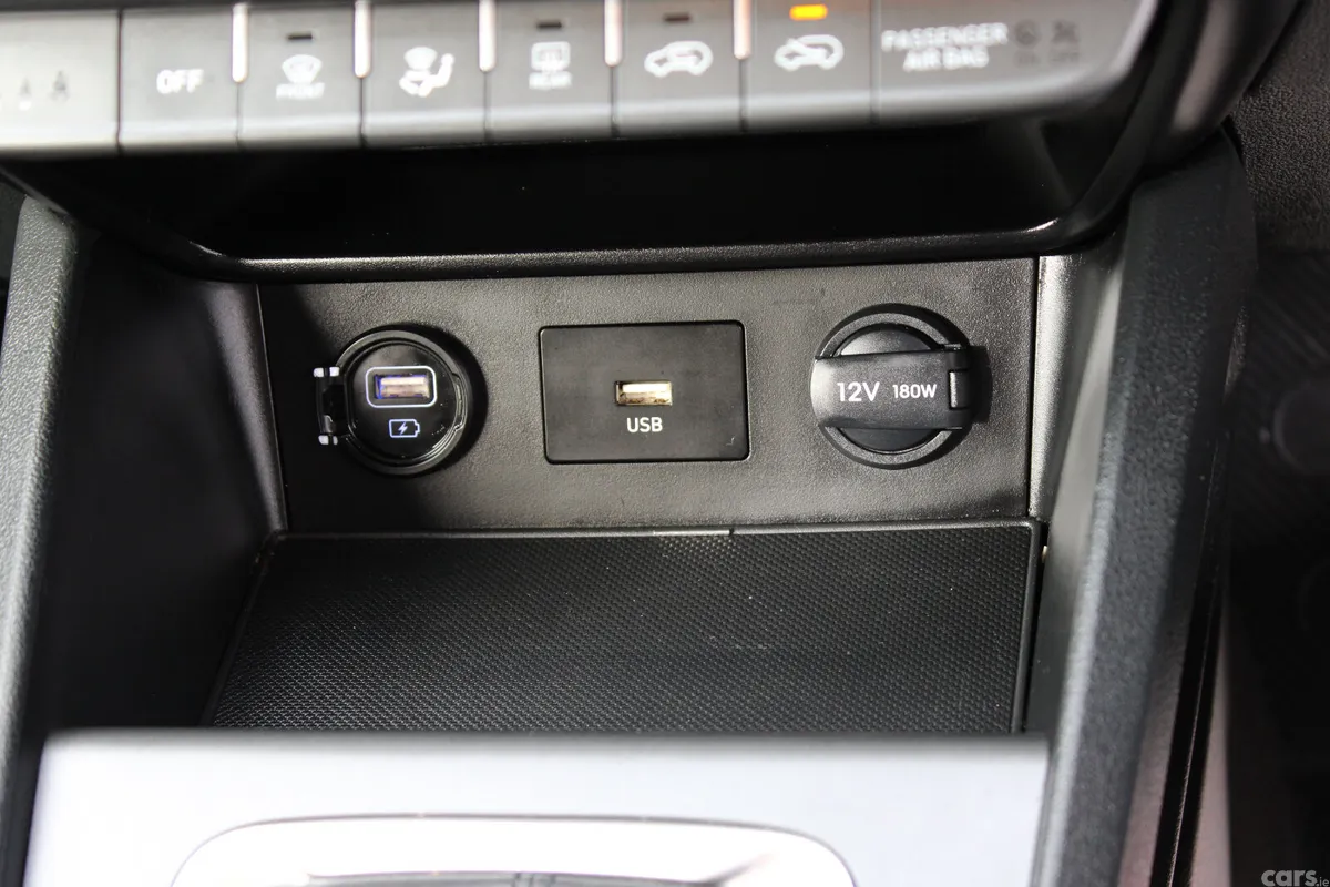 Hyundai KONA MPV, Diesel, 2021, Grey