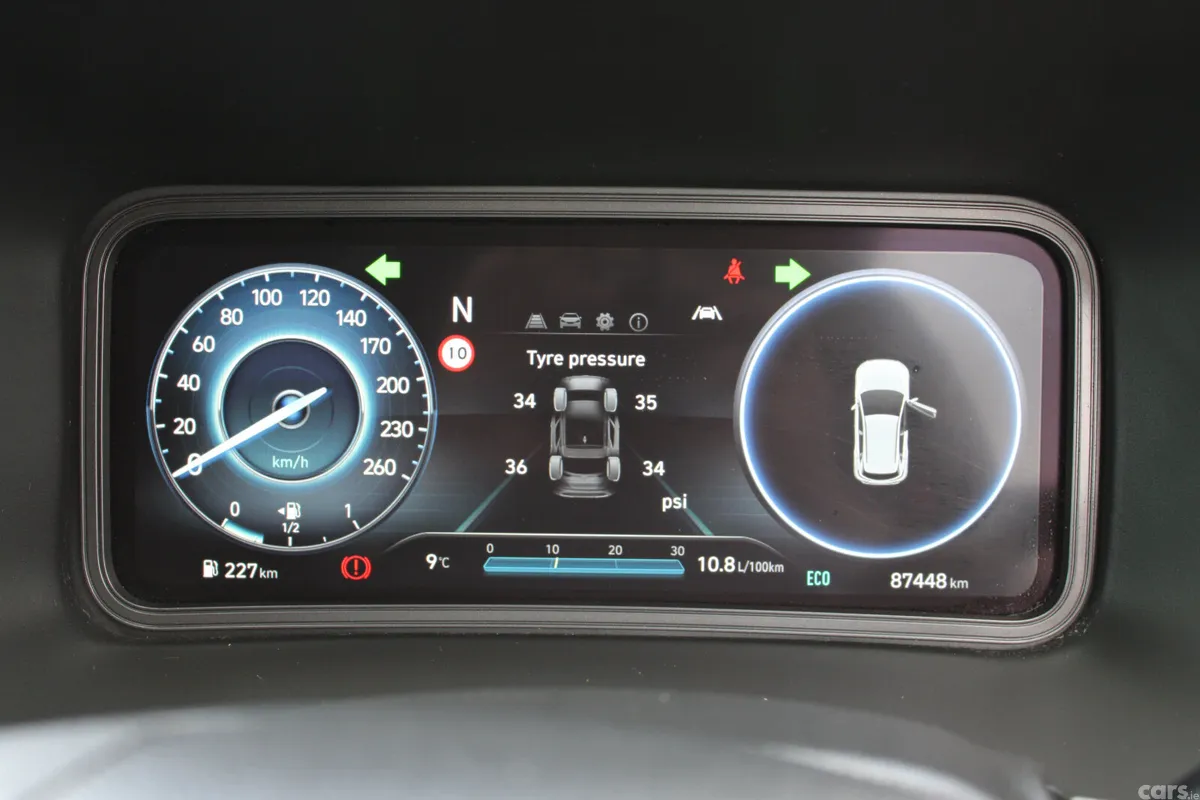 Hyundai KONA MPV, Diesel, 2021, Grey