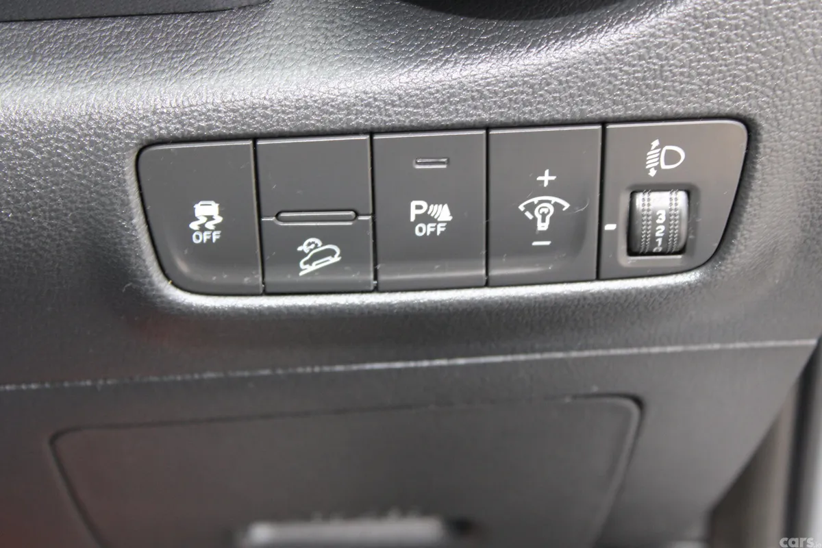 Hyundai KONA MPV, Diesel, 2021, Grey