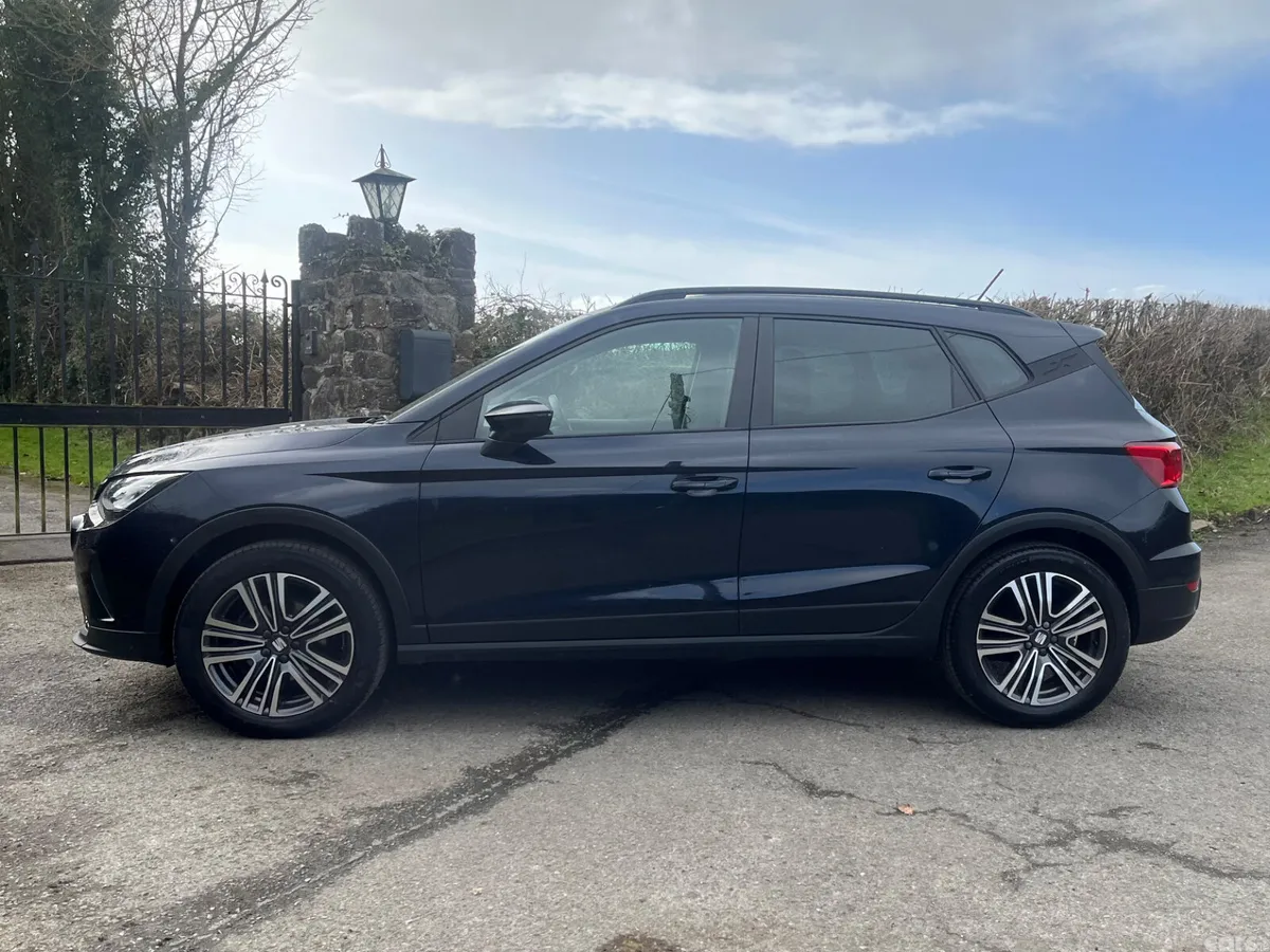 SEAT Arona SUV, Petrol, 2022, Blue