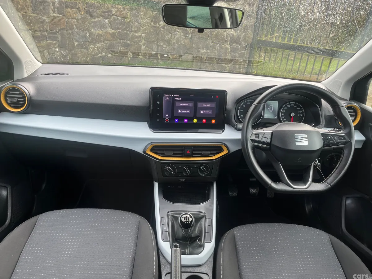SEAT Arona SUV, Petrol, 2022, Blue