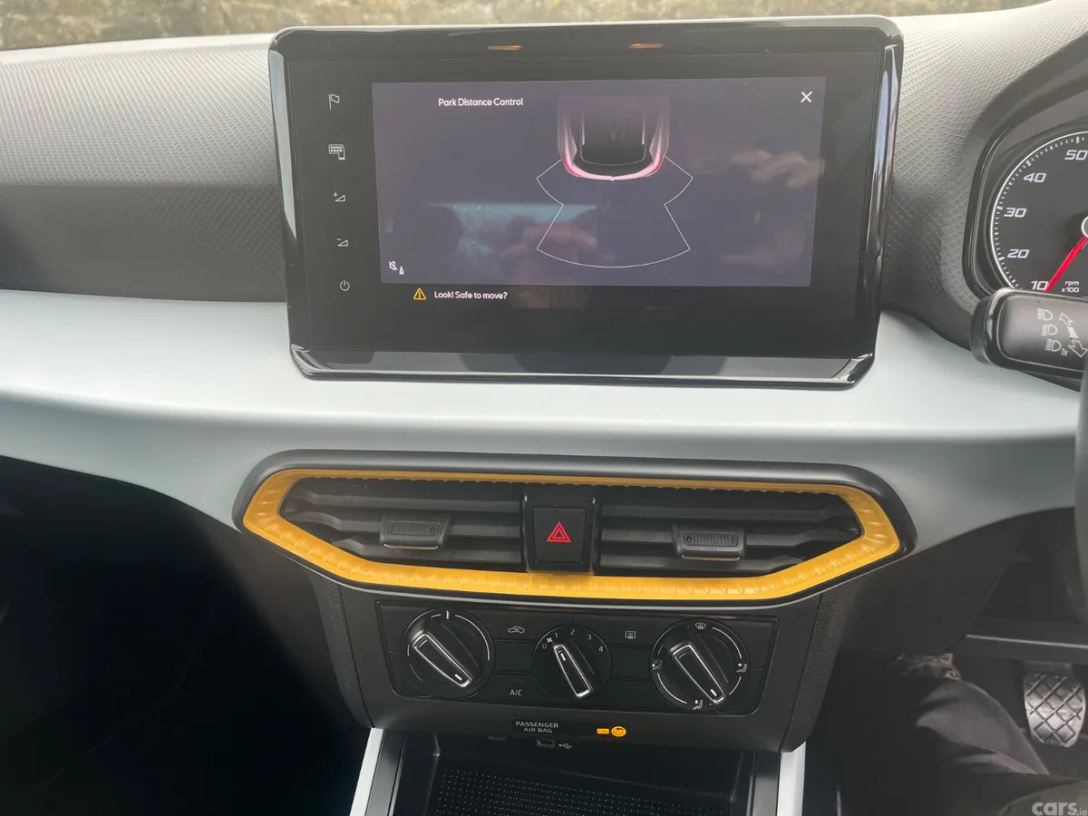 SEAT Arona SUV, Petrol, 2022, Blue