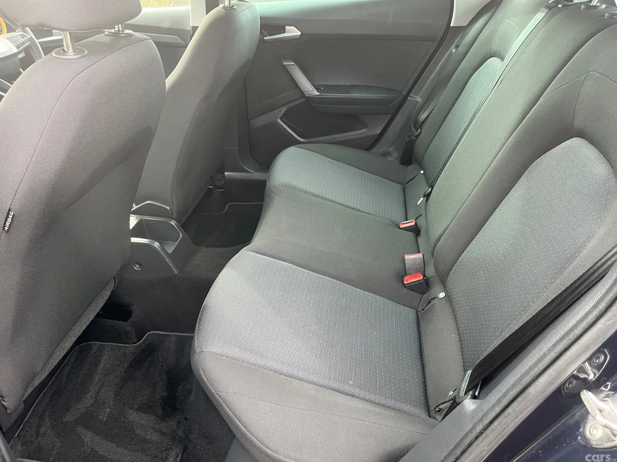 SEAT Arona SUV, Petrol, 2022, Blue