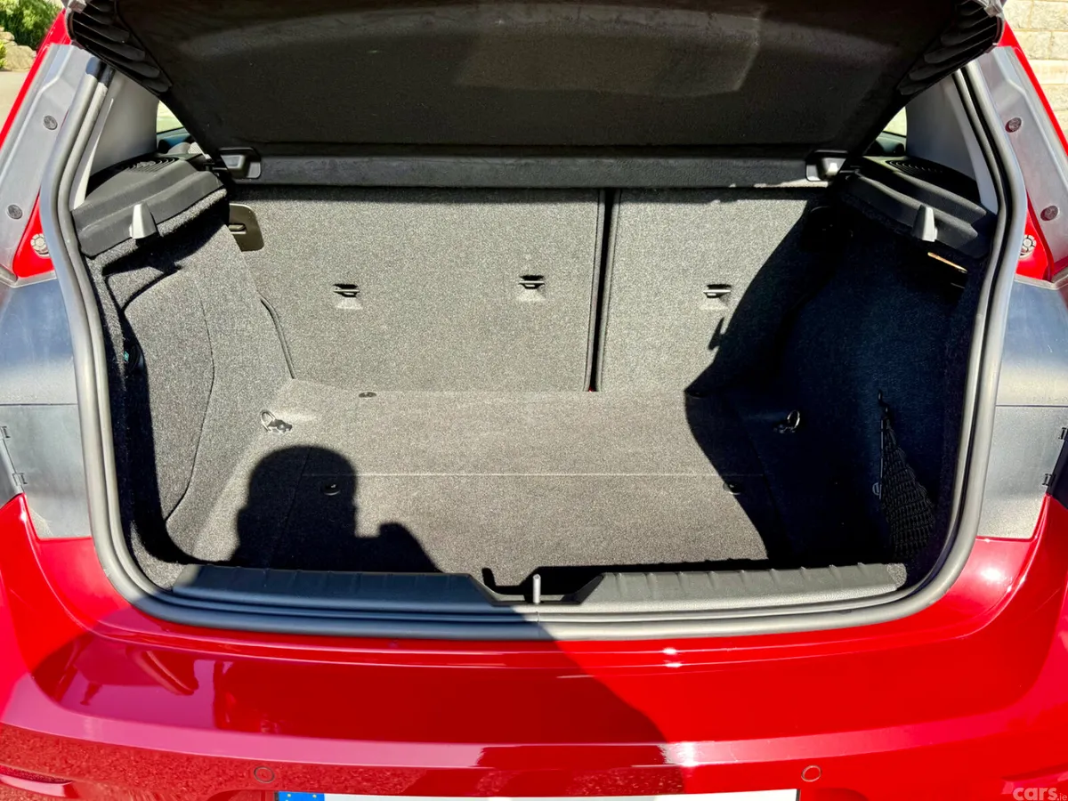 BMW 1-Series Hatchback, Diesel, 2017, Red