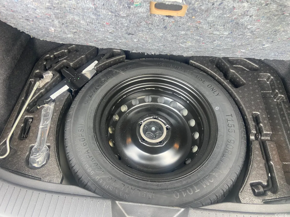 Nissan Qashqai MPV, Petrol, 2022, White