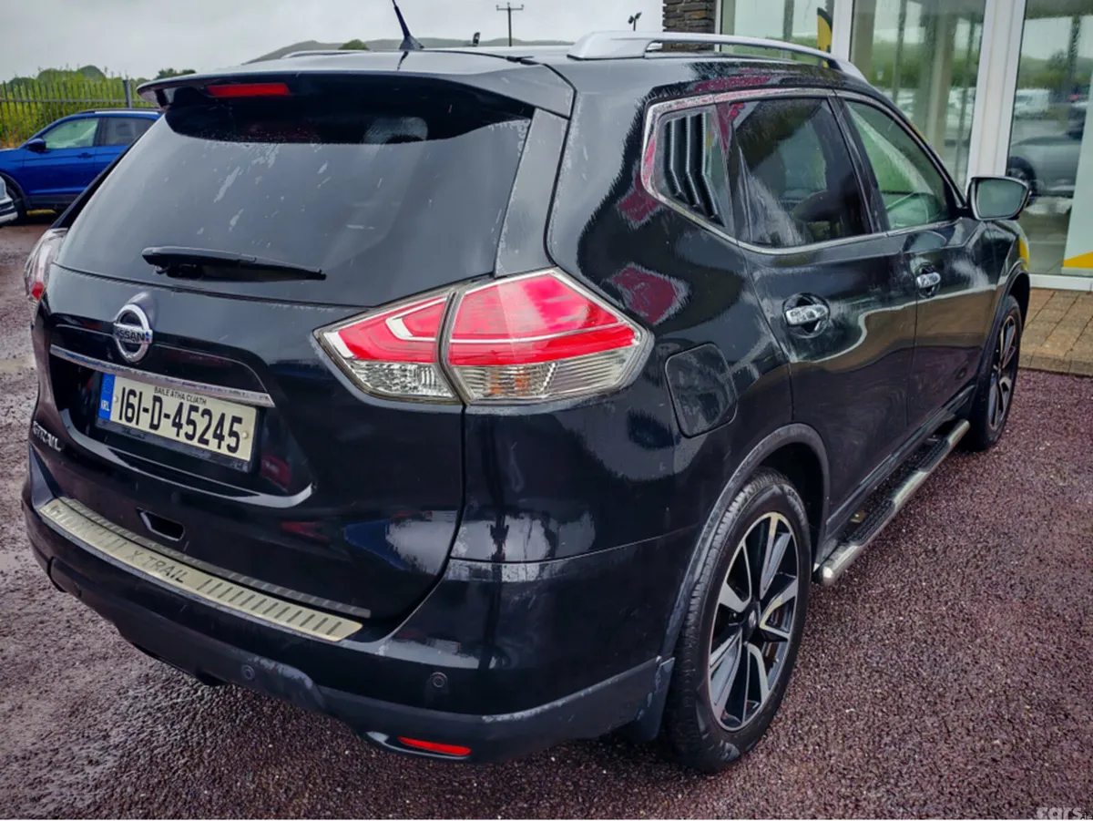Nissan X-Trail Estate, Diesel, 2016, Black