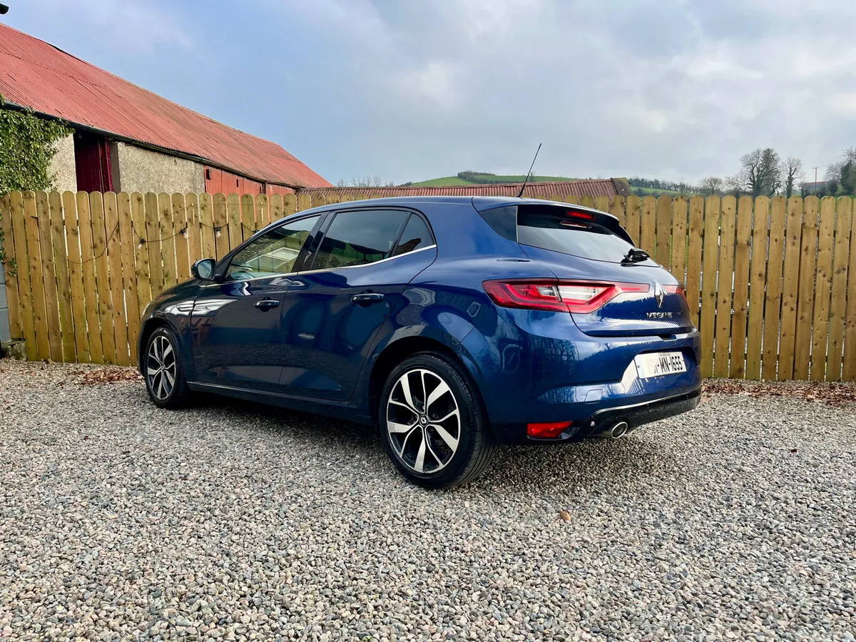 Renault Megane Hatchback, Diesel, 2019, Blue