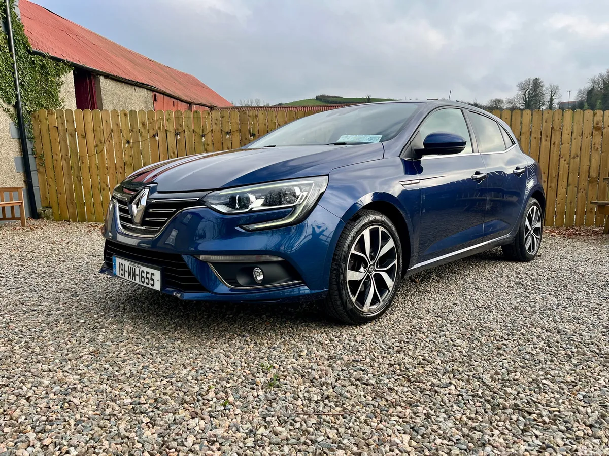 Renault Megane Hatchback, Diesel, 2019, Blue