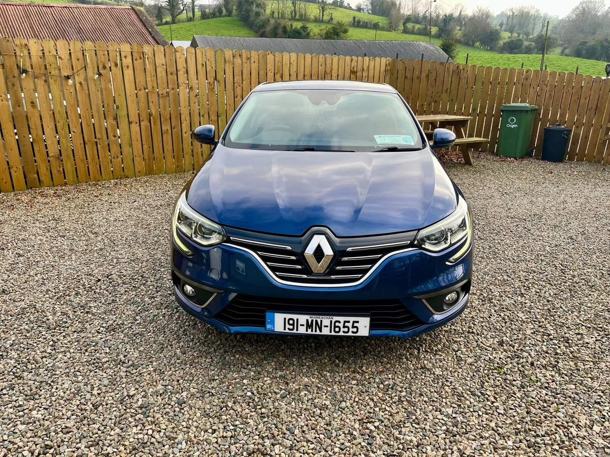 Renault Megane Hatchback, Diesel, 2019, Blue
