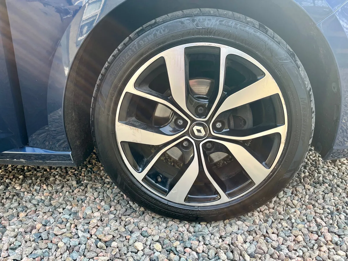 Renault Megane Hatchback, Diesel, 2019, Blue