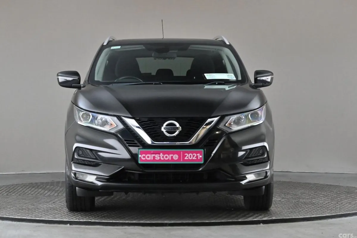 Nissan Qashqai SUV, Diesel, 2021, Black