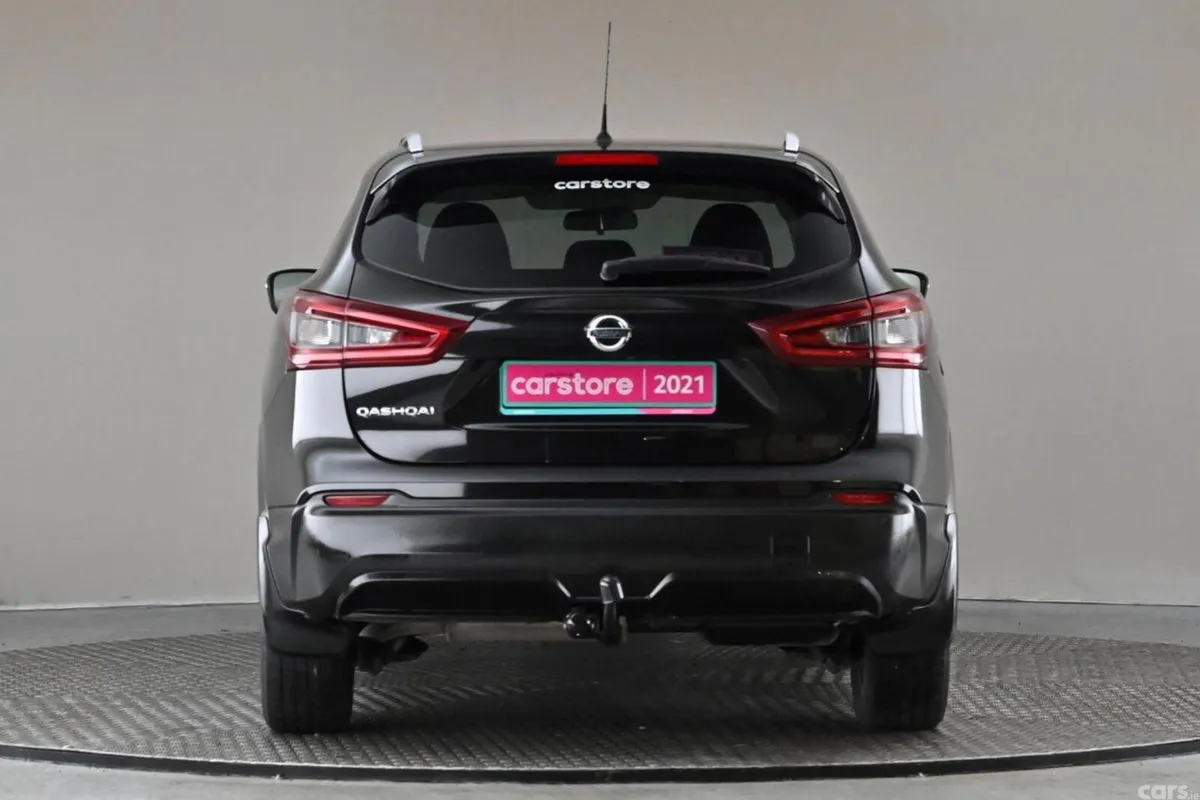 Nissan Qashqai SUV, Diesel, 2021, Black