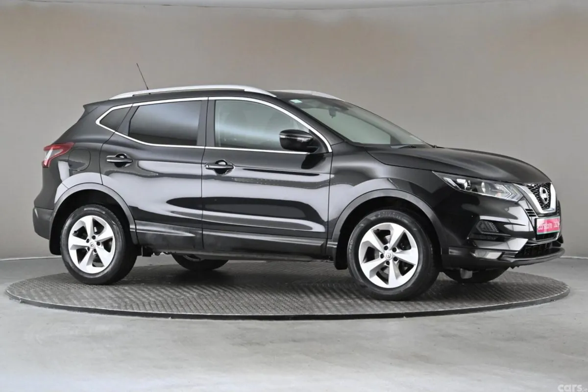 Nissan Qashqai SUV, Diesel, 2021, Black