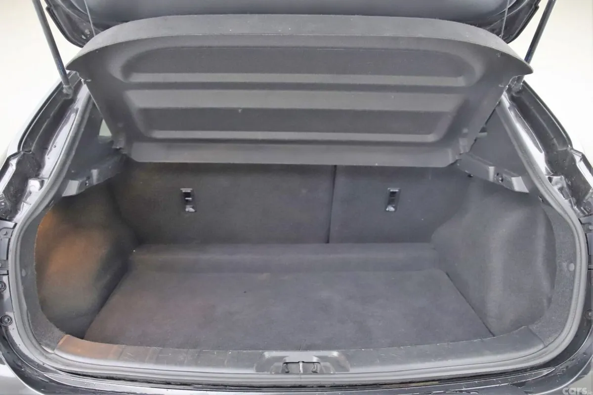Nissan Qashqai SUV, Diesel, 2021, Black
