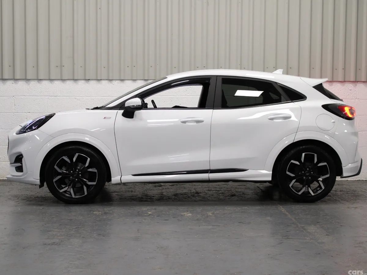 Ford Puma MPV, Diesel, 2021, White