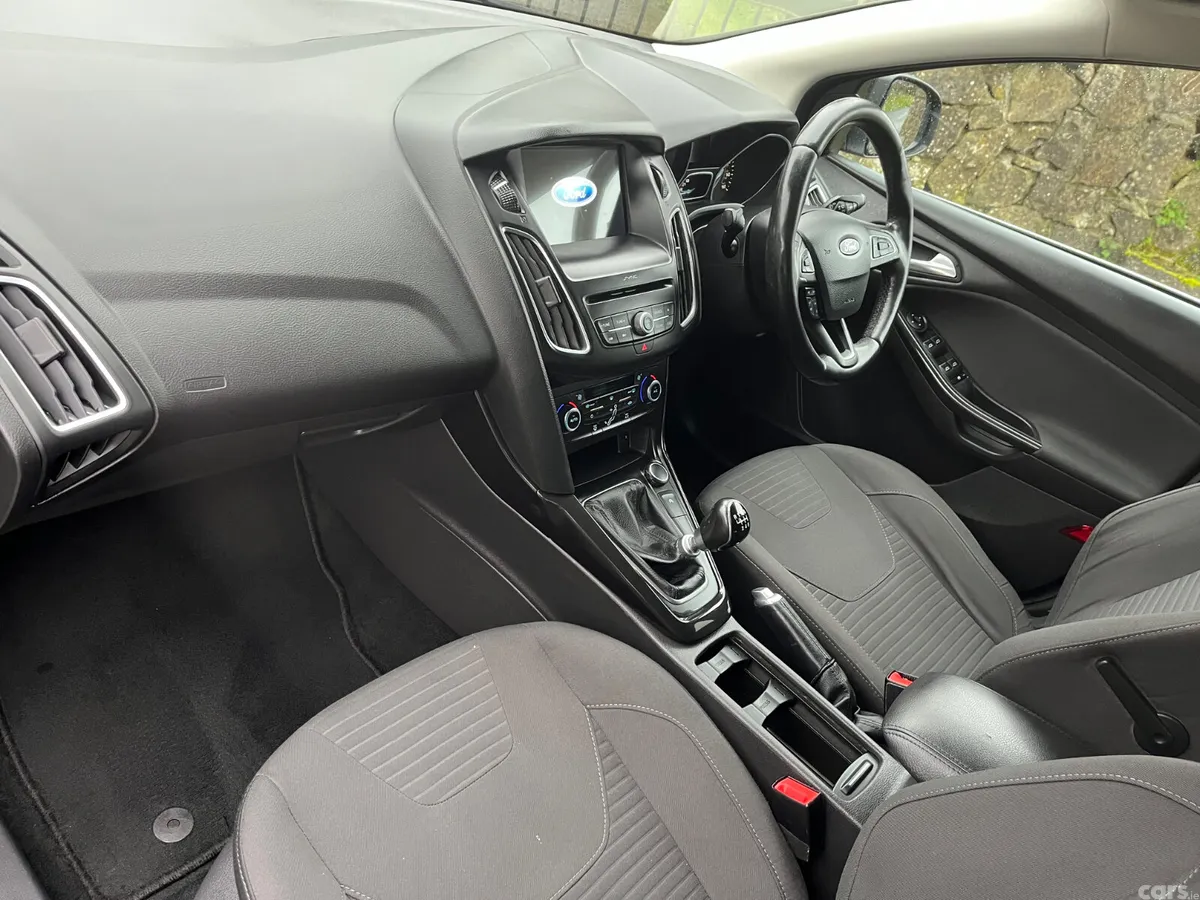 Ford Focus Hatchback, Diesel, 2018, Black