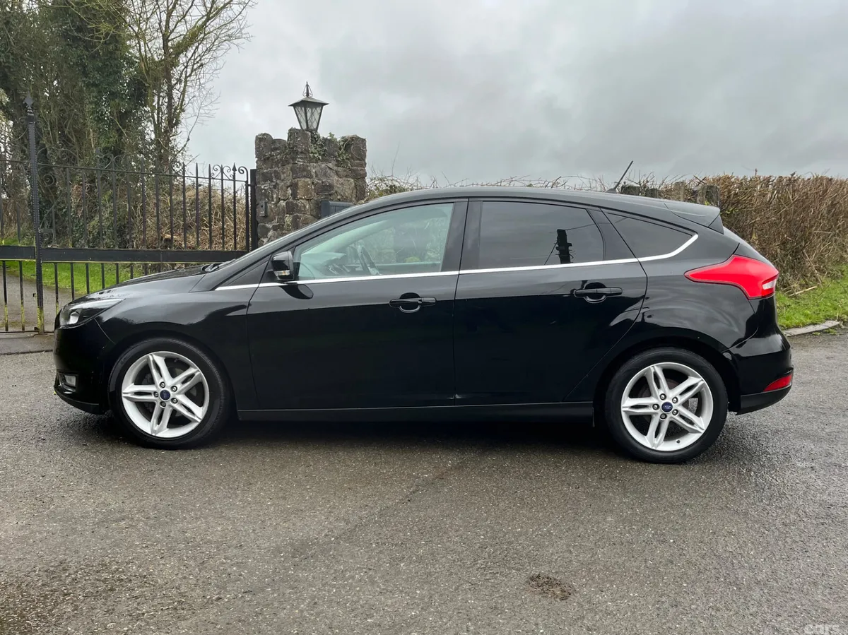 Ford Focus Hatchback, Diesel, 2018, Black
