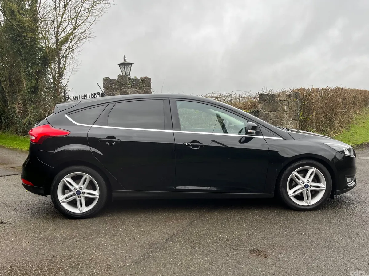 Ford Focus Hatchback, Diesel, 2018, Black