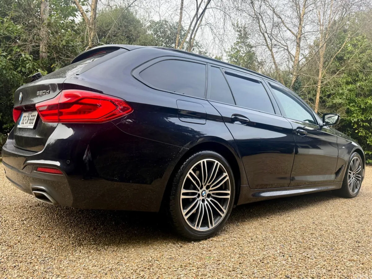 BMW 5-Series Estate, Diesel, 2018, Black