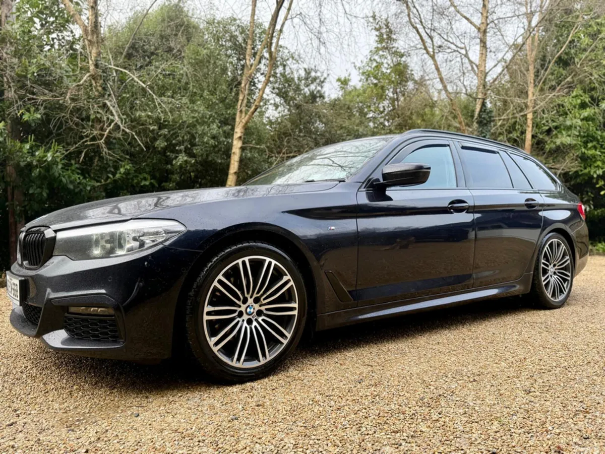 BMW 5-Series Estate, Diesel, 2018, Black