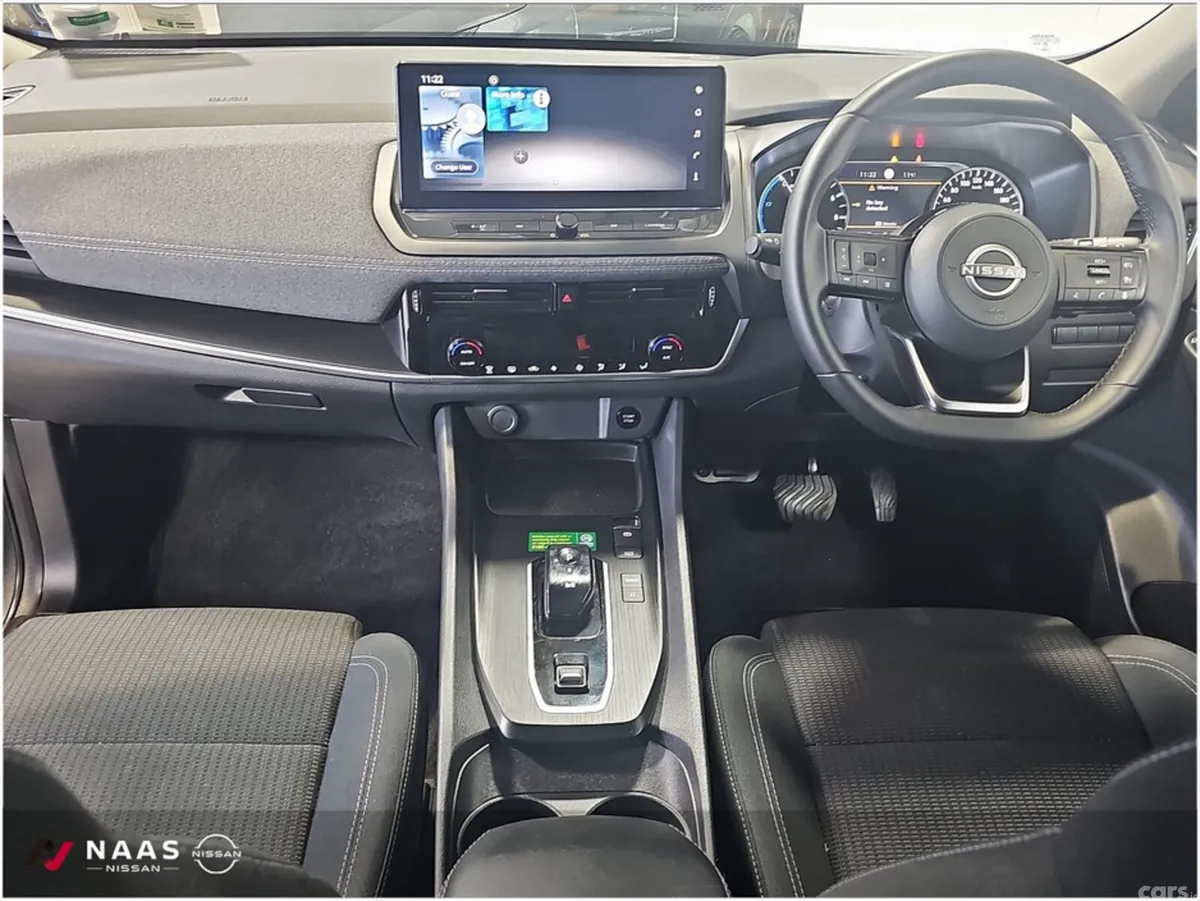 Nissan Qashqai MPV, Petrol, 2025, Grey