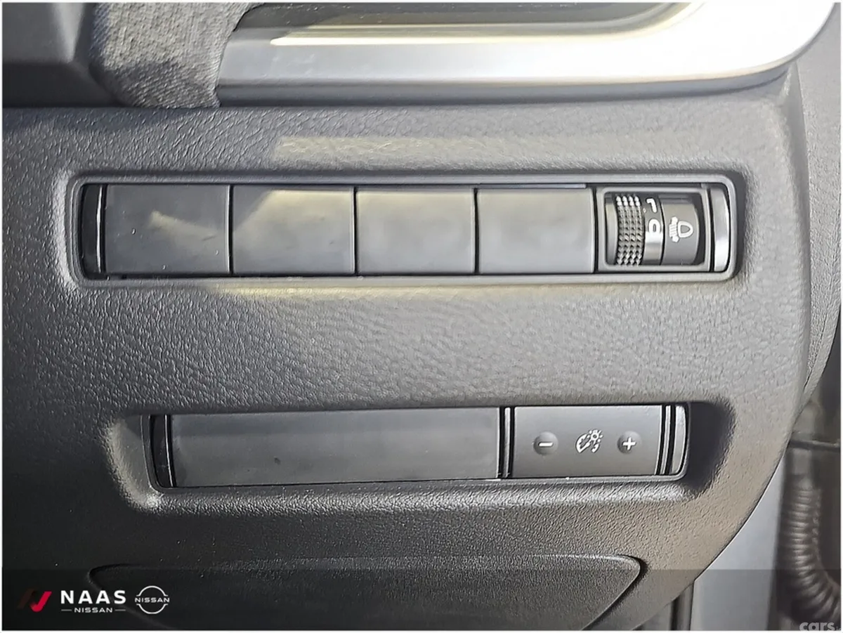 Nissan Qashqai MPV, Petrol, 2025, Grey